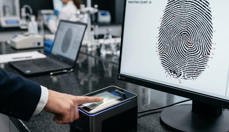 Datiloscopia em 2026: Impressões Digitais, AFIS e Biometria Forense — Guia Completo